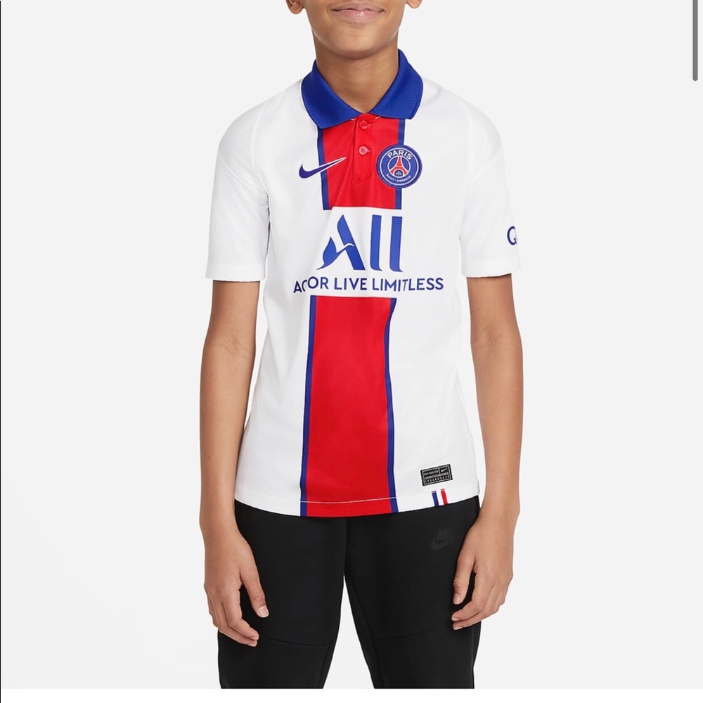 BNWT 2020/2021  Nike Paris soccer Jersey